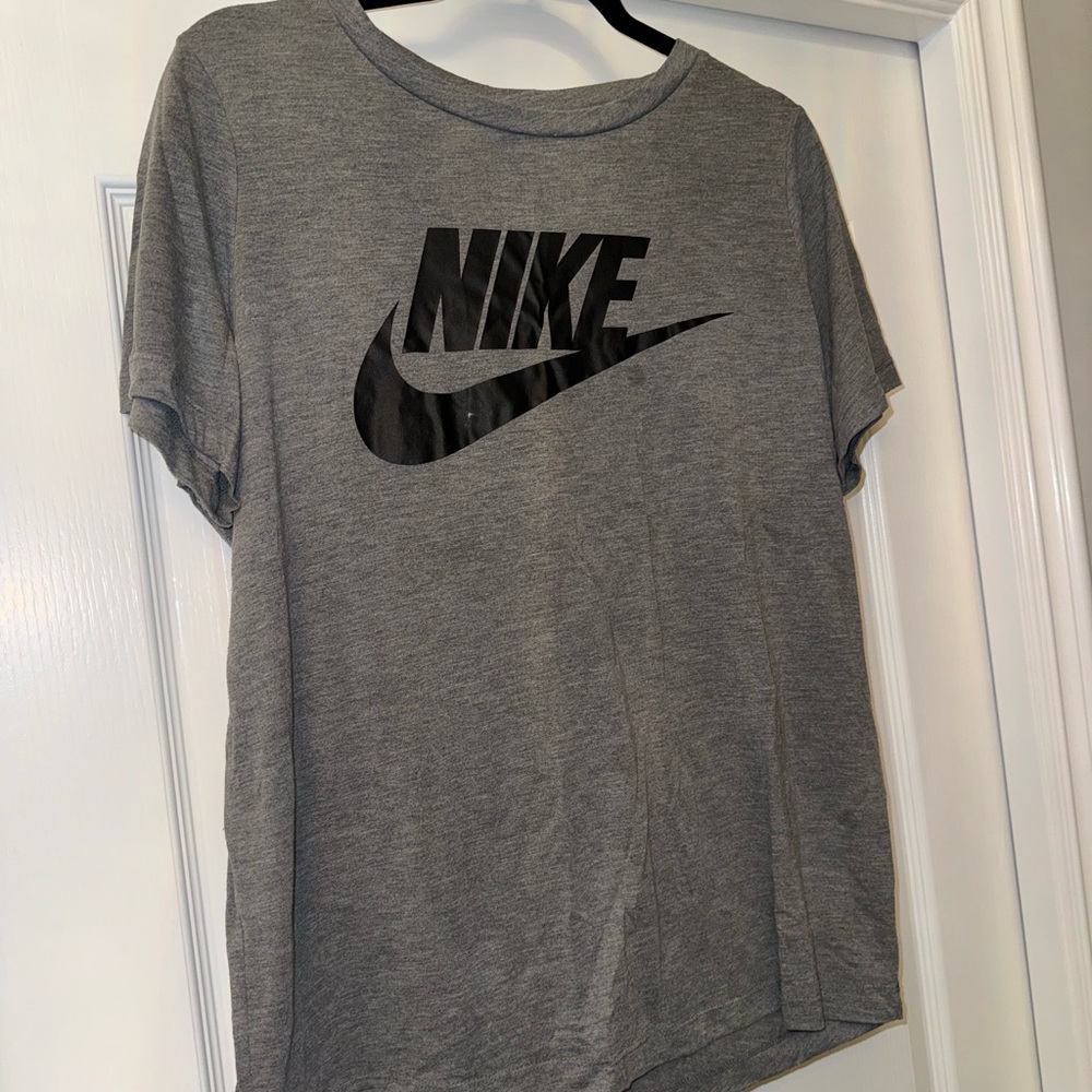 Nike Heather Gray Tee with Red Tag